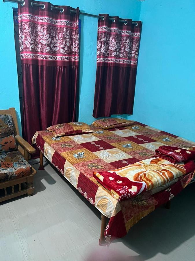 Shri Gamya Guest House Ujjain Extérieur photo